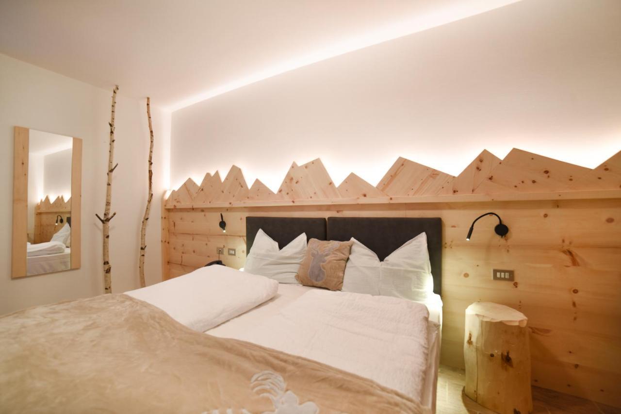 Albergo Sporting Пейо Фонти Экстерьер фото
