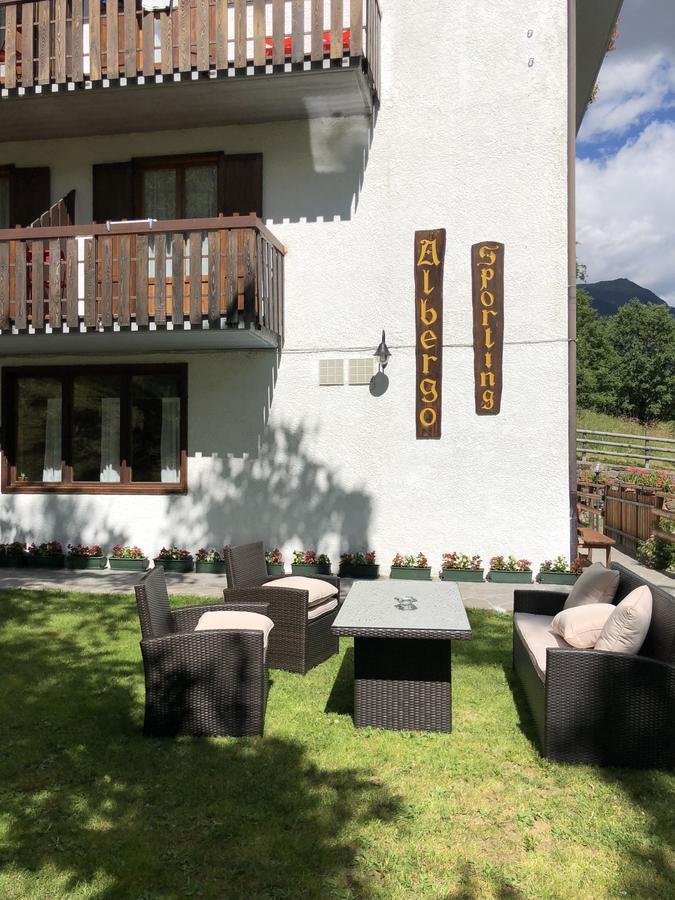 Albergo Sporting Пейо Фонти Экстерьер фото